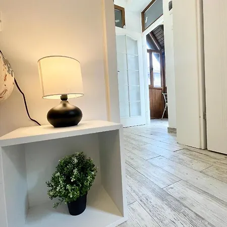 Apartament Point 0 *